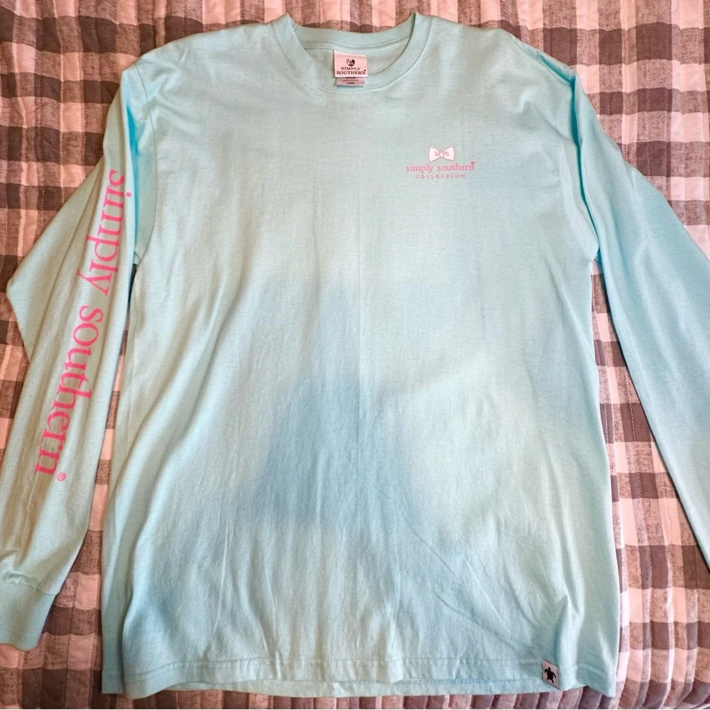 Simply Southern Mint Long Sleeve with Seahorse Design - Picture 3 of 4